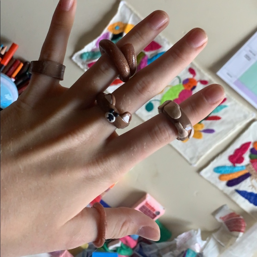 Brown ring set